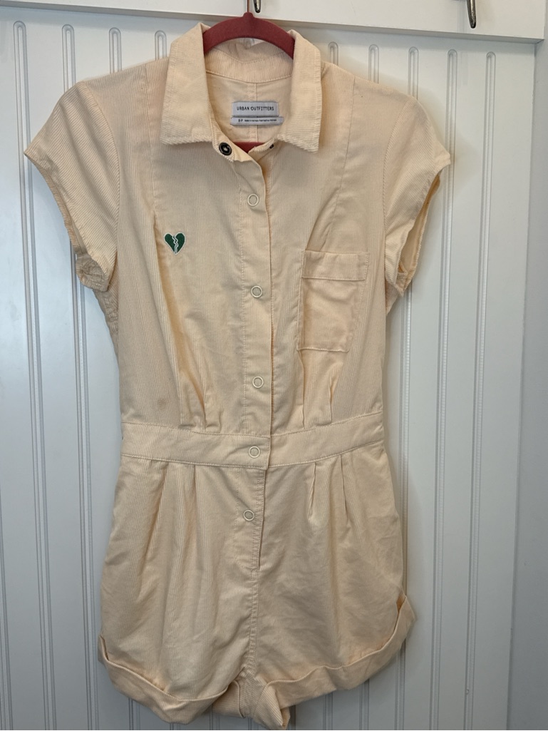 Urban Outfitters Quinn Cream Knock Out Corduroy Romper W/Green Heart Patch Small